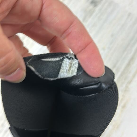 Stuart Weitzman Henley Chelsea womens 9B Black Suede Ankle Boots - Picture 9 of 11